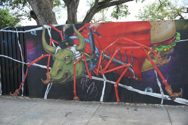 
Miami, the Bull/spider