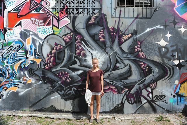 Miami, woman in the center.
